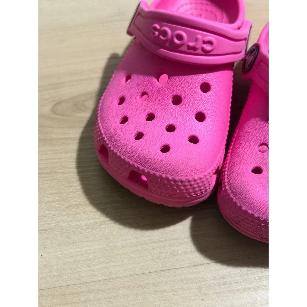 Crocs Classic Clog Pink 7 Toddler Girls Lightweight Breathable Slip On